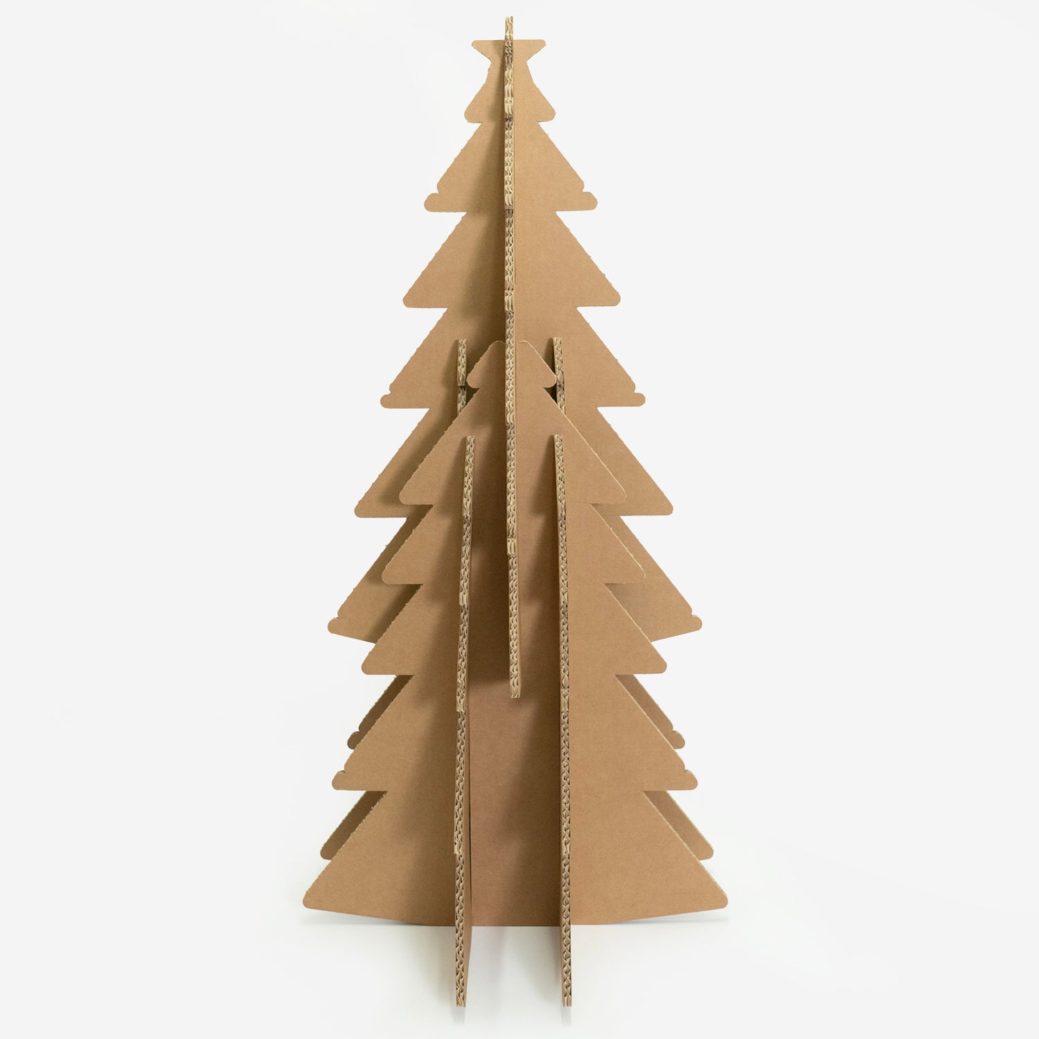 素朴で、トライアングルに広がるシルエットが可愛らしい、高さ120cmのマッスルカードボード（強化ダンボール）製組立式「mCBクリスマスツリー」No.1603277