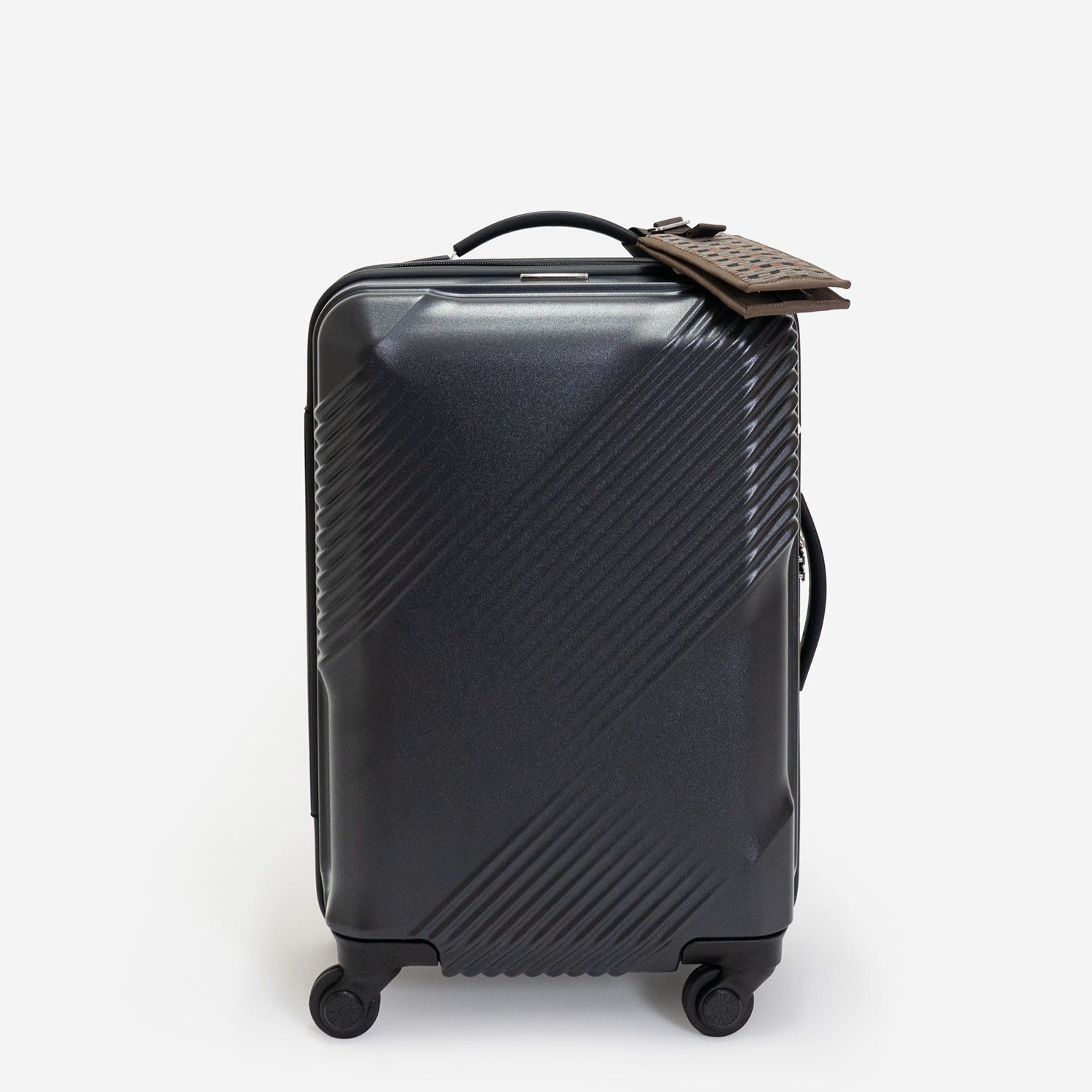 新品未使用スーツケース71ℓ シルバー Hard Carry ハードキャリー - バッグ